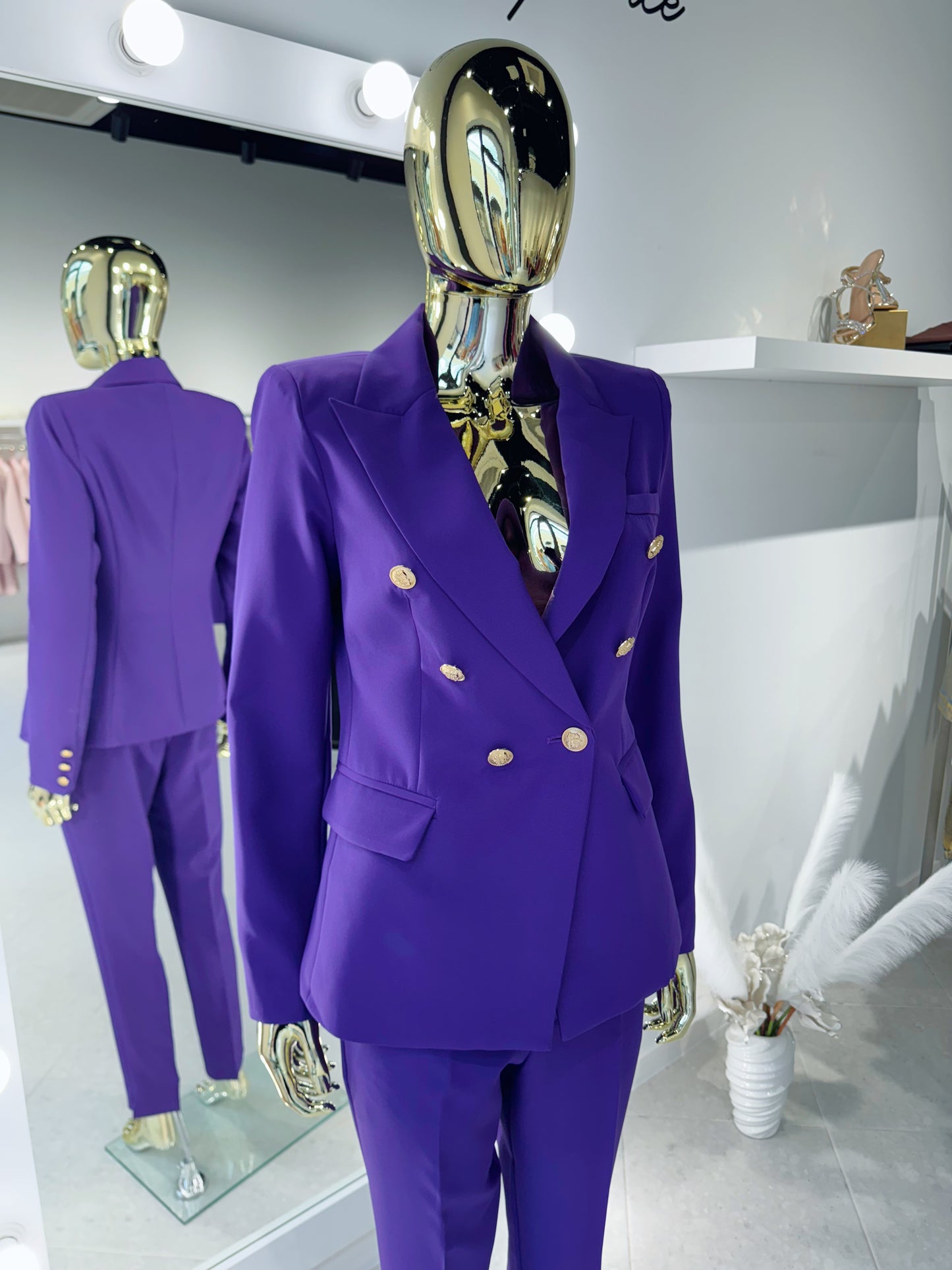 Violeta klasiska žakete