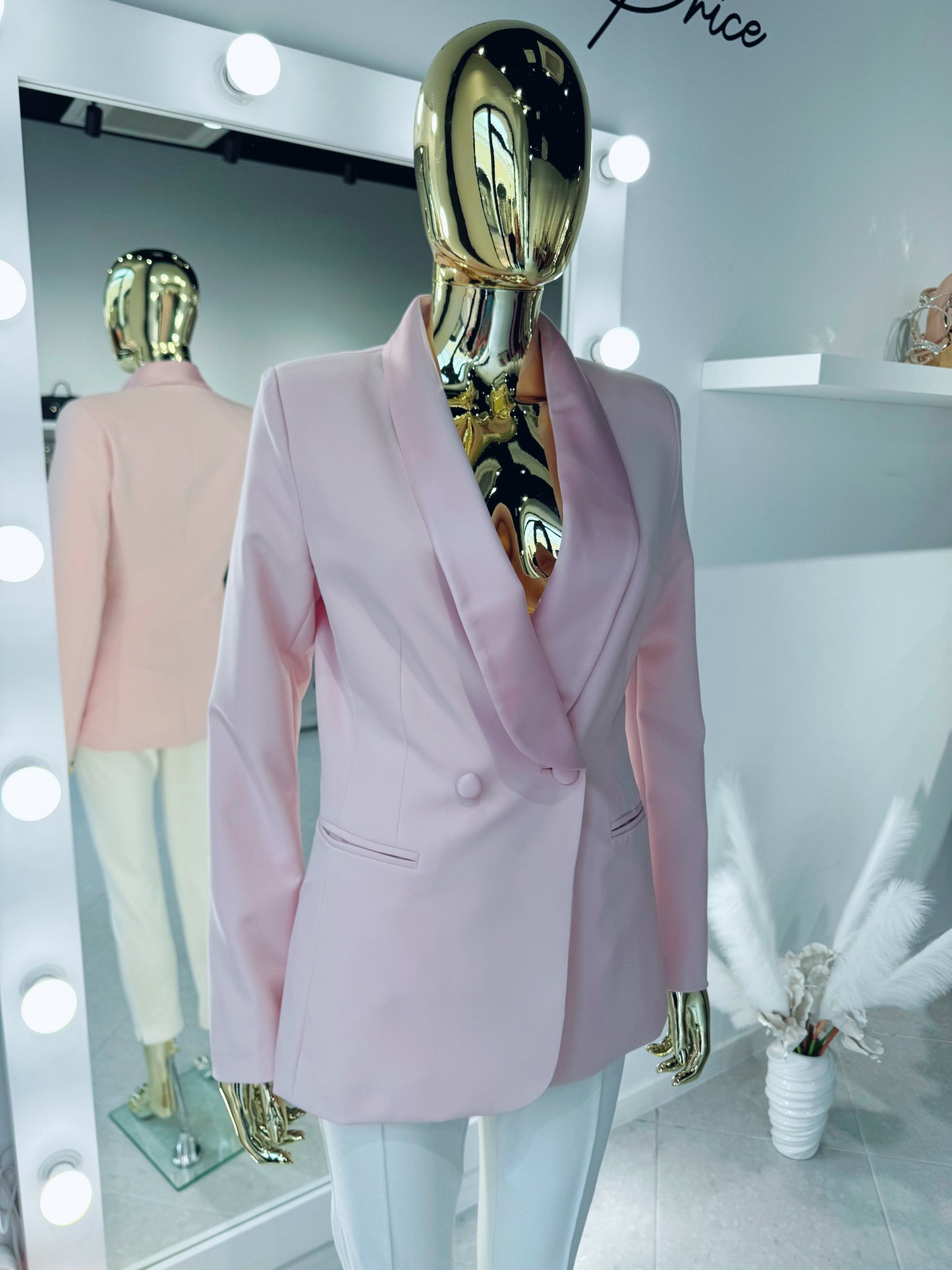 Rozā klasiska žakete